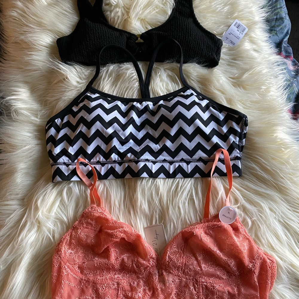 Bundle Sale! Women’s bralettes